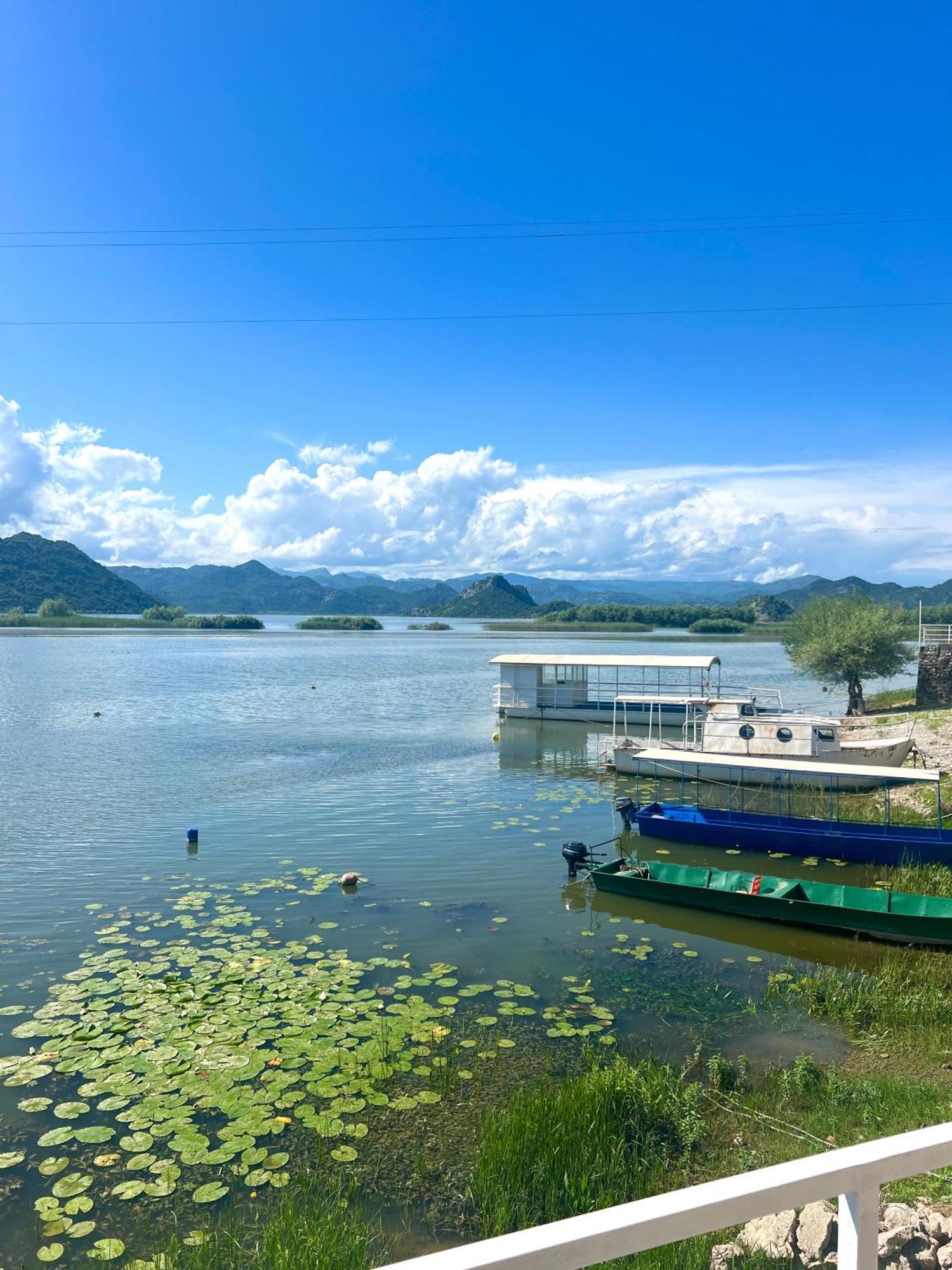 Lakeside Harmony Apartment Golubovci Экстерьер фото