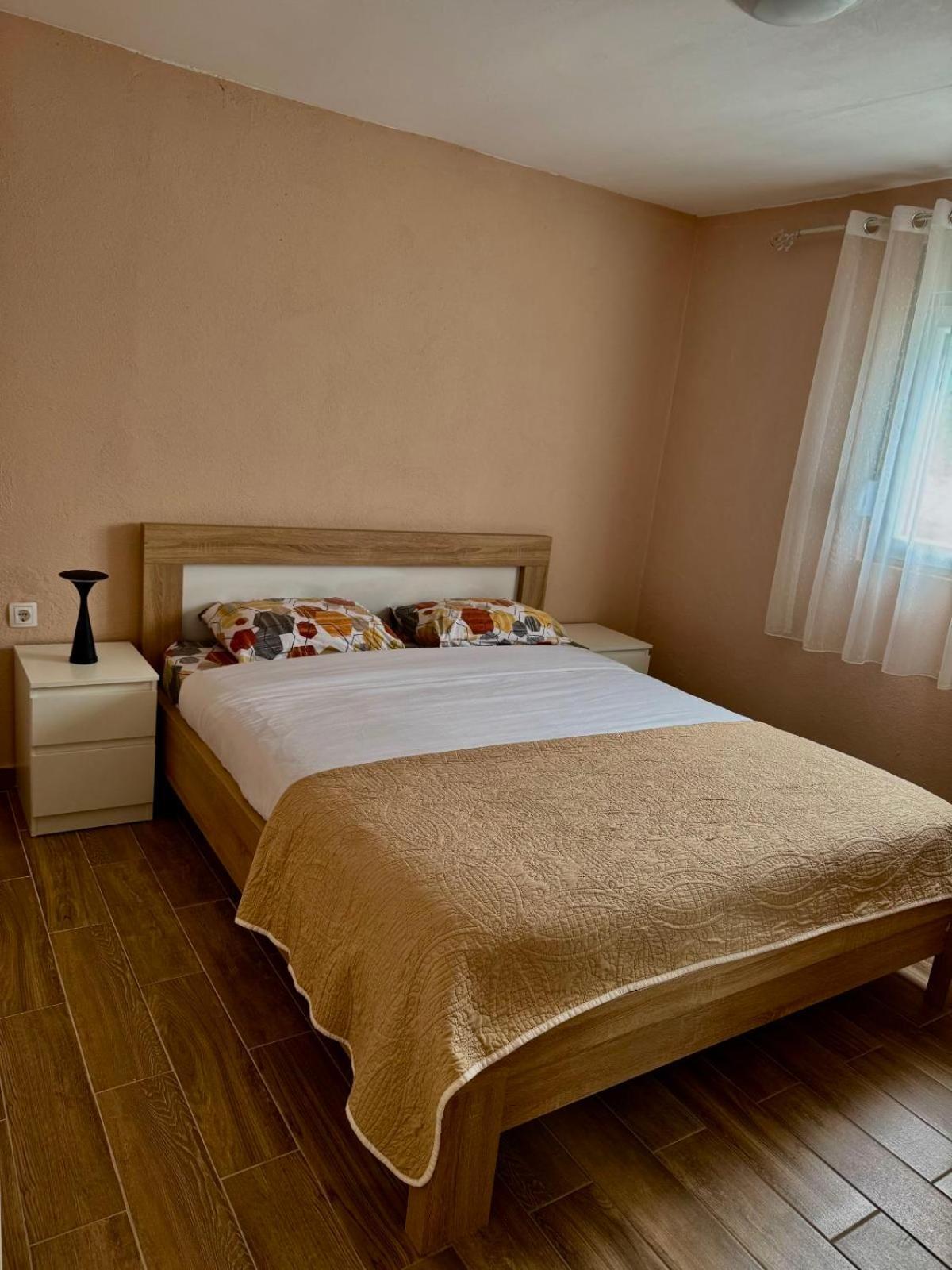 Lakeside Harmony Apartment Golubovci Экстерьер фото